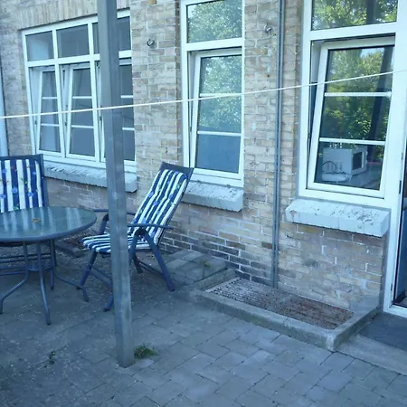 Lejlighed Stor Midt I By. *